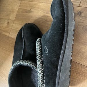 Boys UGG Tasman slippers